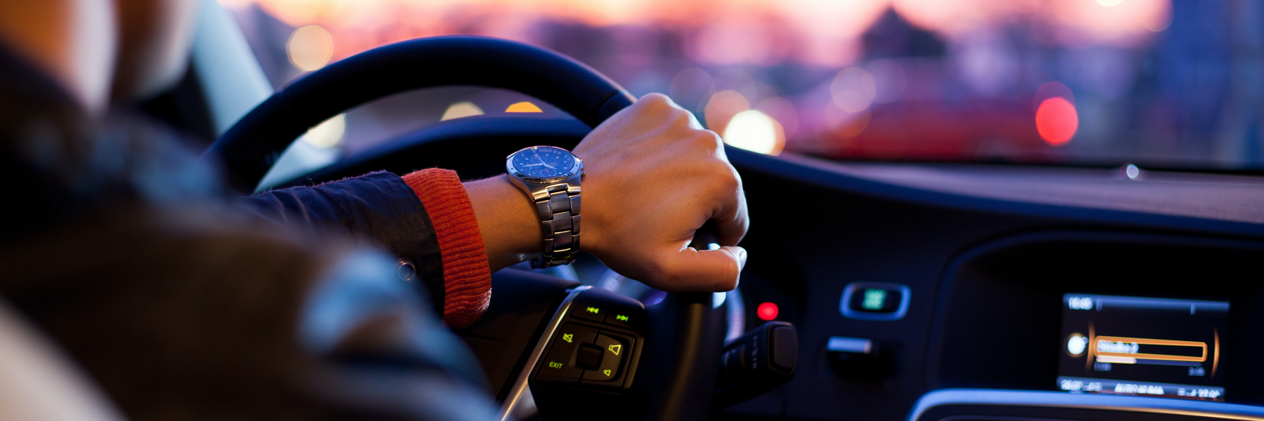 How do major events like Formula 1 reshape global travel demand?